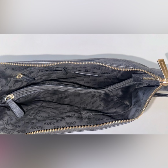 MICHAEL Michael Kors Black Pebbled Leather Satchel Hobo Bag  Used-Missing Straps - Picture 7 of 16